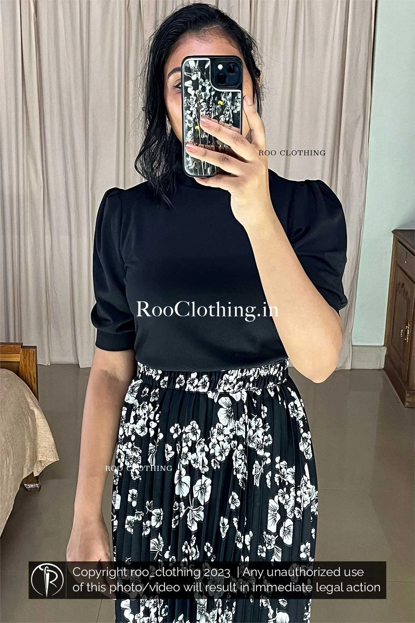 Black And White Floral-printed Pleated Skirt Only