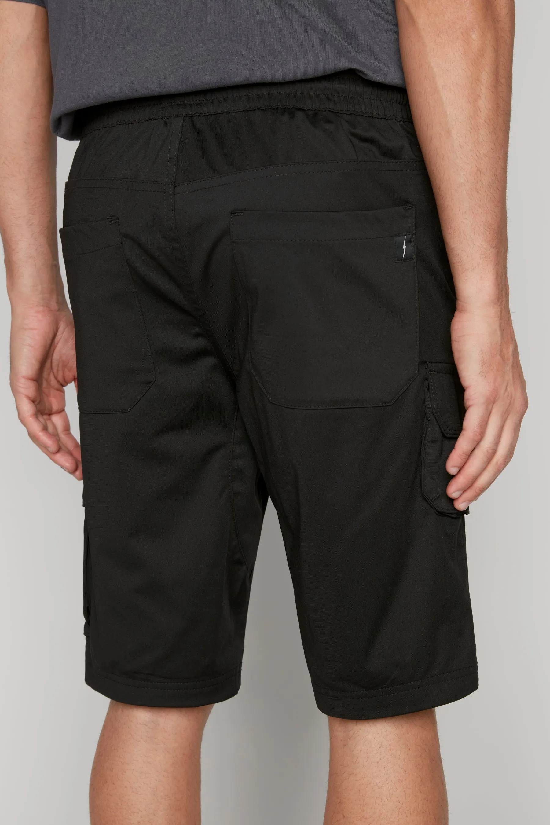 JUDE - Mens Multi Cargo Shorts - Black