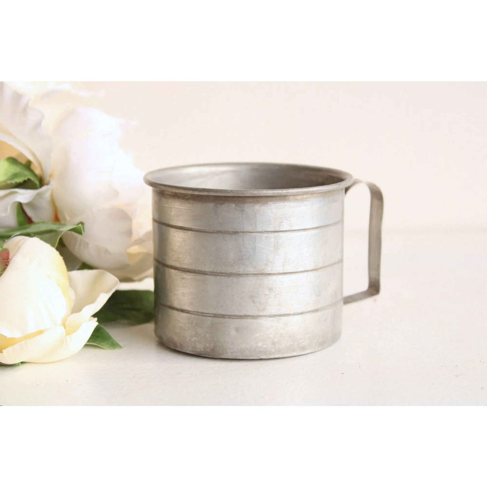 Vintage 1950s Aluminum Two Cup Measuring Cup